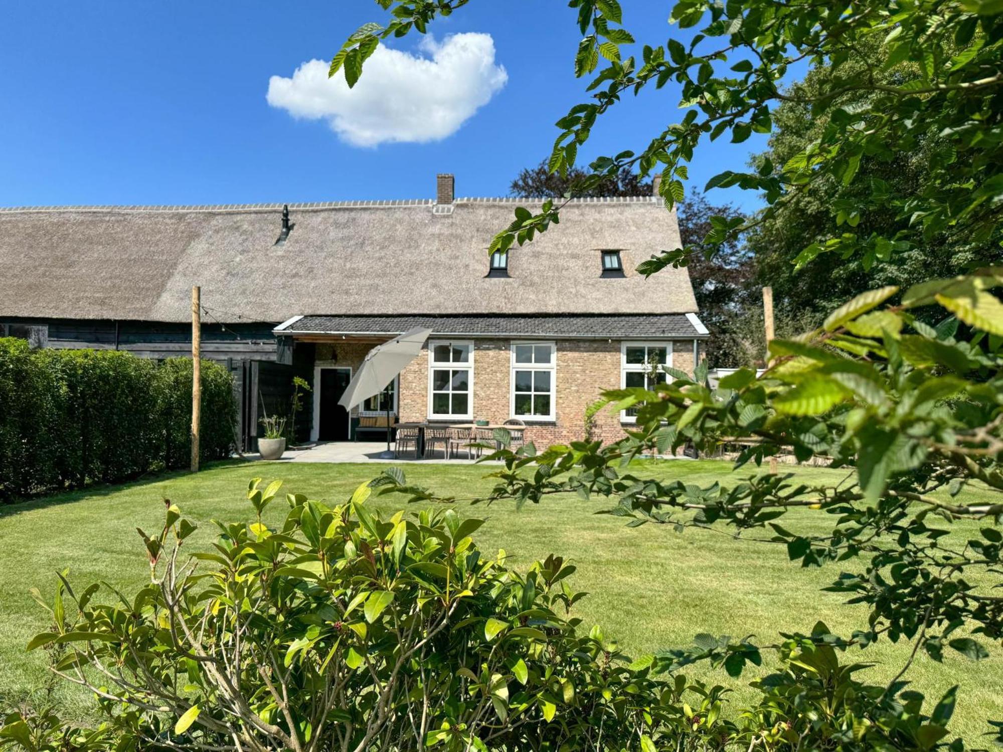 Het Hoevehuys Wagenberg Exteriör bild